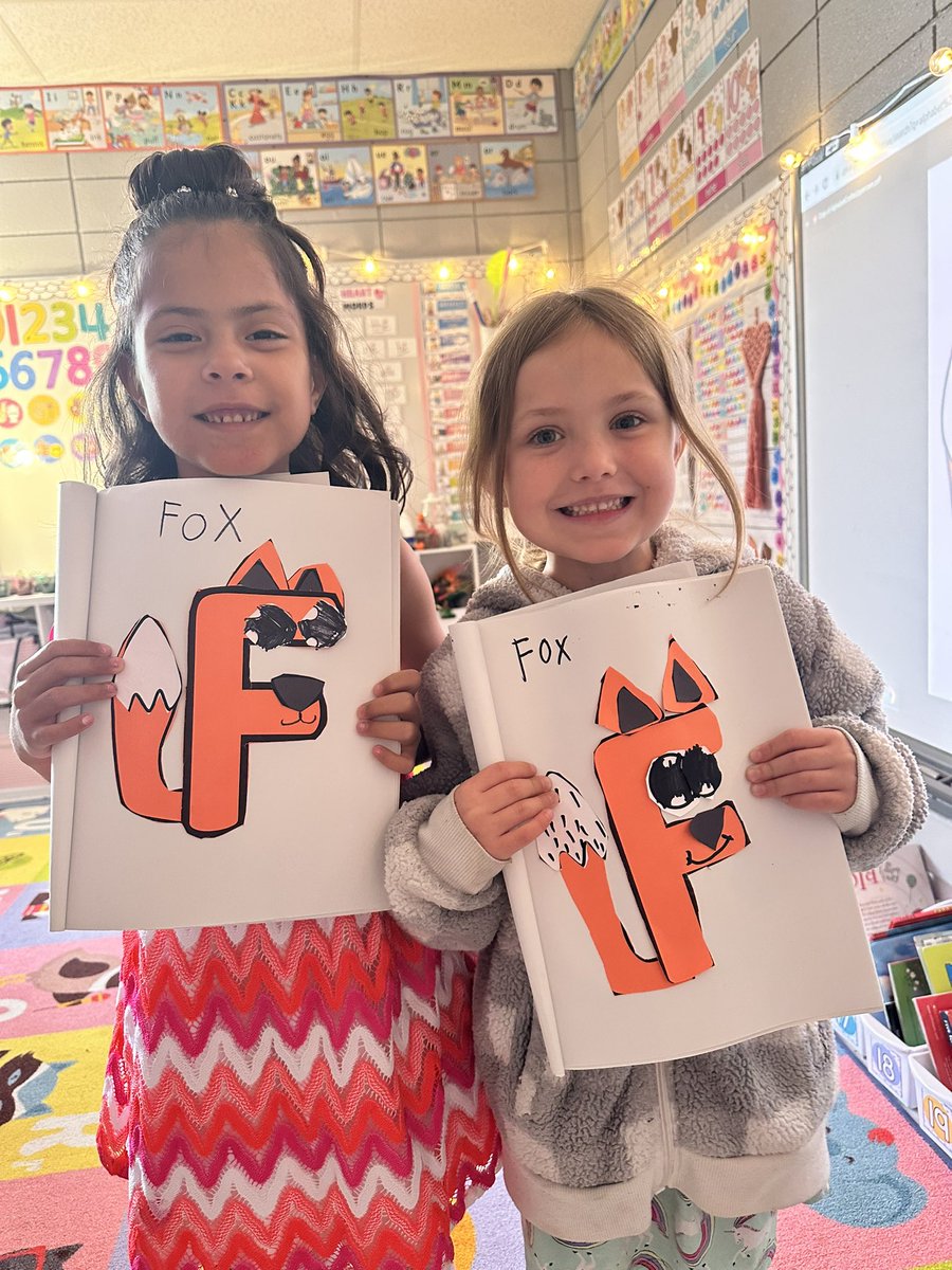 F is for friends who do fun stuff together! Like make foxes, dress fancy, and make a fancy name necklace ✨⭐️ <a href="/GlendaleElemISD/">Glendale Elementary School</a> #isdkinder
