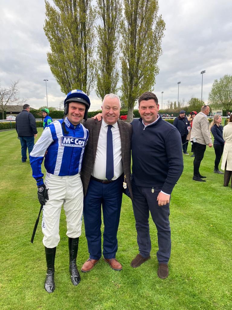 CliveWinward's tweet image. Thanks for looking after Fletch for us Will, hope you have a long and happy retirement. 👍 @WTKJockey @dave_jacques @ollymurphy