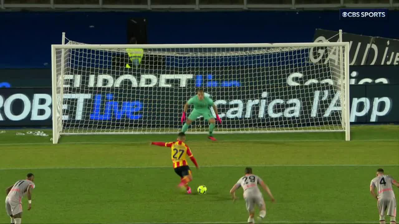Lecce score a huge goal as they try to fight relegation. 🍿”