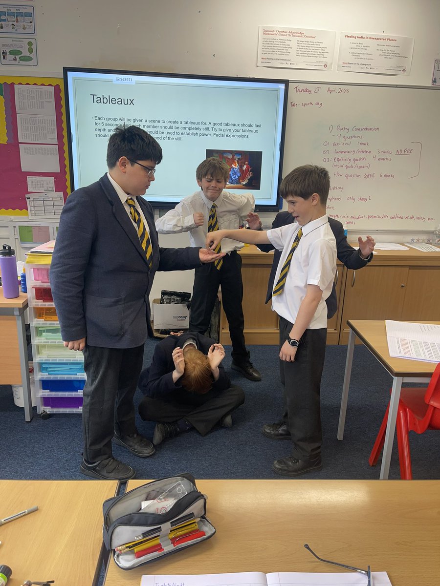 MonktonEnglish's tweet photo. #MonktonYear7 learning about Shakespeare’s #TwelfthNight through the art of tableaux #MonktonCreativity #MonktonCollaboration @MonktonPrep @MonktonBath https://t.co/kjqGzQS5xP