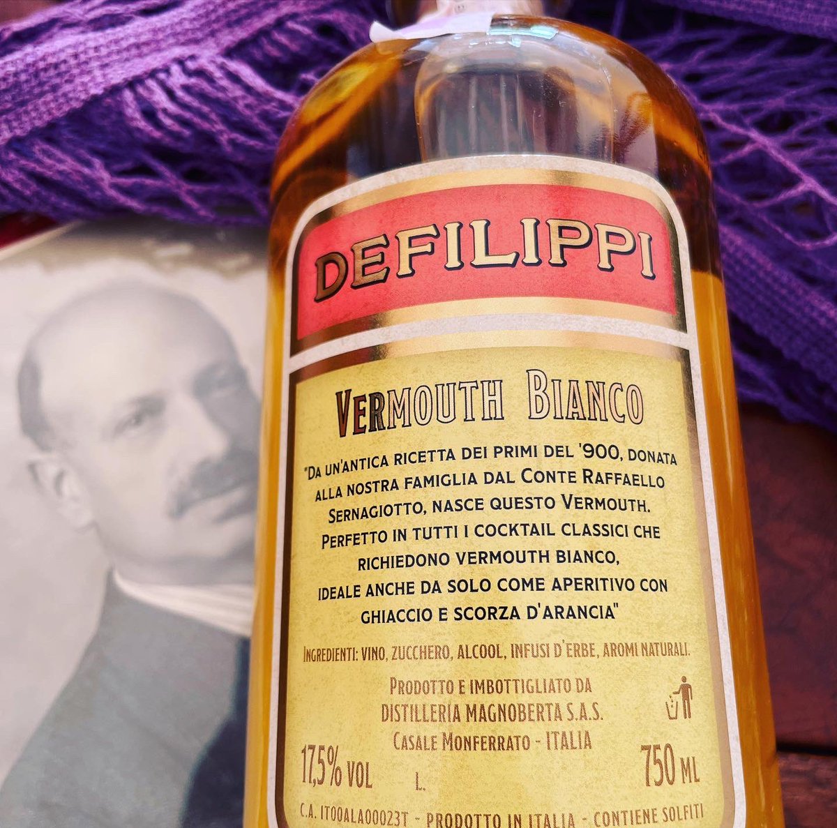 CamiSernagiotto's tweet photo. Orgogliosa di annunciare che il vermouth De Filippi basato sulla ricetta del mio bisnonno ha vinto la medaglia d’oro come il miglior vermouth del mondo! Sono tanto contenta per i cari amici De Filippi, che tengono alto l’onore e il ricordo del mio bisnonno @igessiwines https://t.co/JxG9hhfdYB
