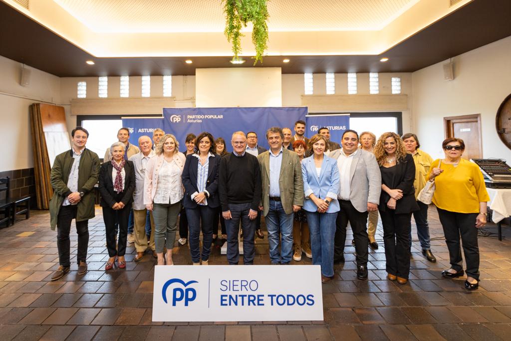 Arropando la candidatura que encabeza Juan Luis Berros a la Alcaldía 💪 #Siero será parte del cambio histórico que se producirá en #Asturias a partir del #28M de la mano de <a href="/CangaFanoDiego/">Diego Canga Fano</a>✅

#SieroEntreTodos 
#EntreTodos 
#78MotivosParaCreerEnElCambio