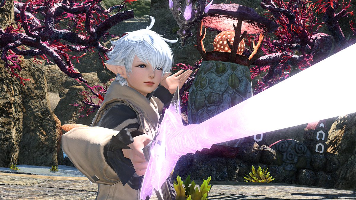 WHCDaily's tweet photo. The white hair character of the day is Alisaie Leveilleur from Final Fantasy XIV. https://t.co/c1fyWKQf6p