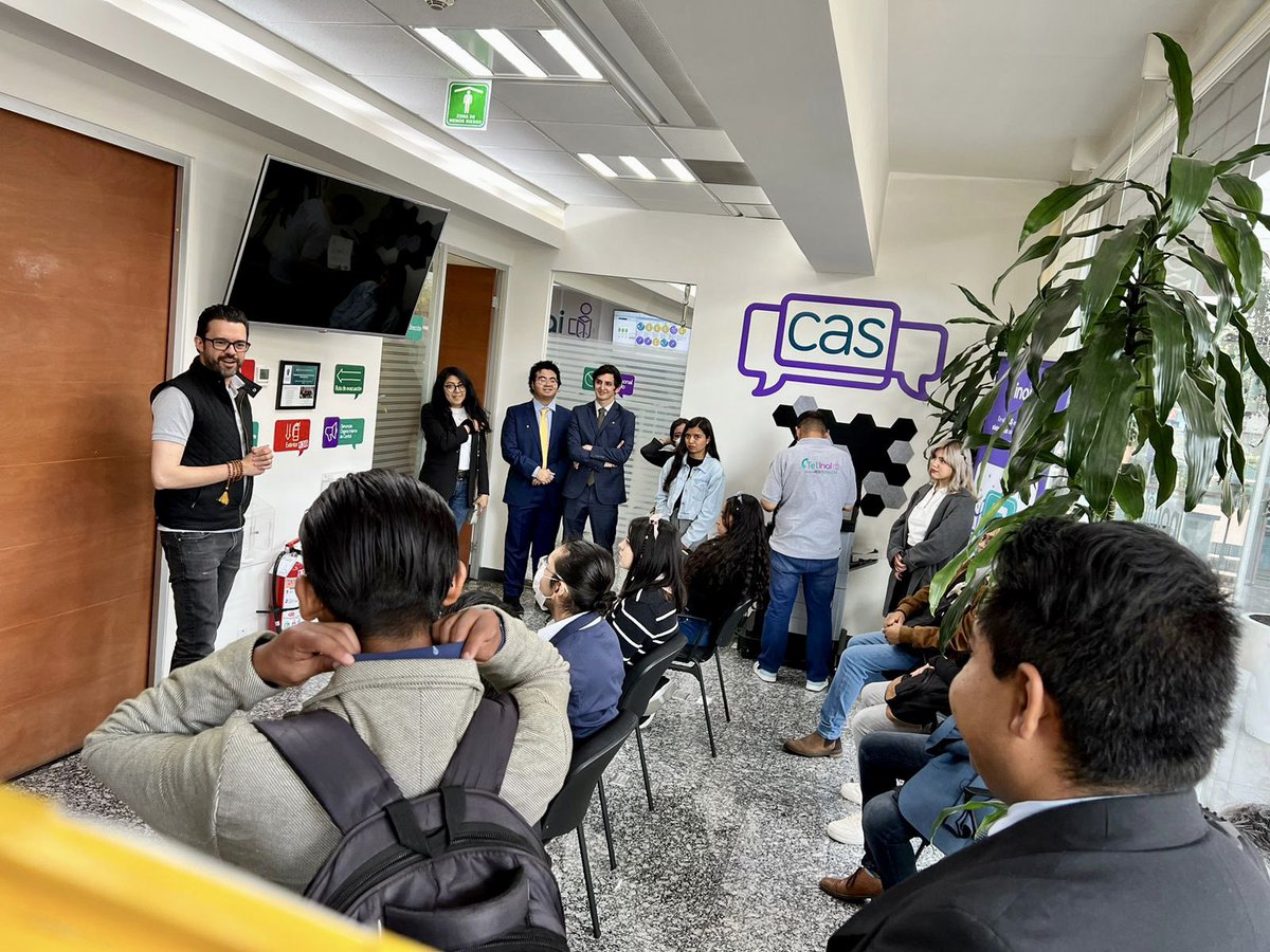 vinculasociedad's tweet photo. ⚠️En el @INAImexico seguimos trabajando para que la ciudadanía conozca la importancia de la #Transparencia,el #DAI y #DPDP.
📌Hoy nos visitan jóvenes de @frejunpo quienes conocen las instalaciones del INAI y las acciones que implementamos para promover los derechos que tutelamos https://t.co/IE8LzcfuWH