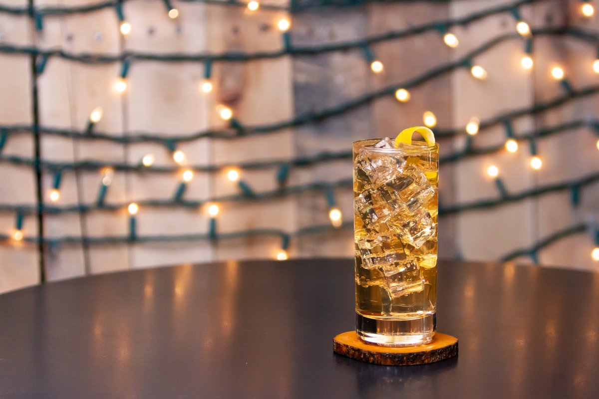StillBearCreek's tweet photo. Whiskey Highballs are waiting for you in the tasting room after work today. #comecraftwithus #distilledindenver #knowyourspirits #cocktails #mixology #milehighmixology #denver #colorado #303 #5280 #DNVR #themilehighcity #southacomabarcrawl https://t.co/hMXJoQ4KiA