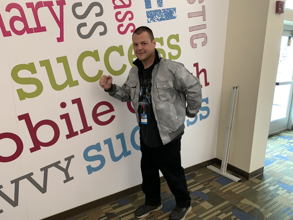 Zack Brown tweet media