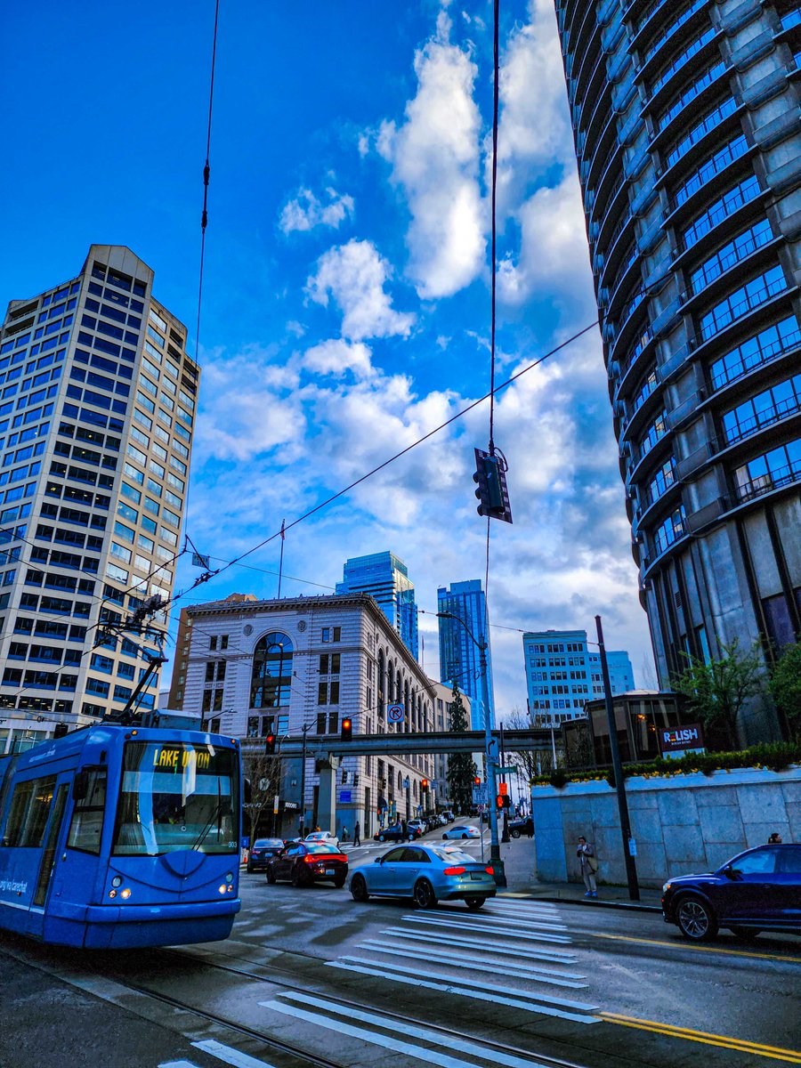 Fierce_Creative's tweet photo. We go to some amazing places with our clients! Last week, we visited Seattle for the @JoinBPA national conference. From marketing the event  to joining their team on site to capture video content and set up a trade show booth, it was great to be a part of BPA's biggest event. https://t.co/mY9kAmpR7N