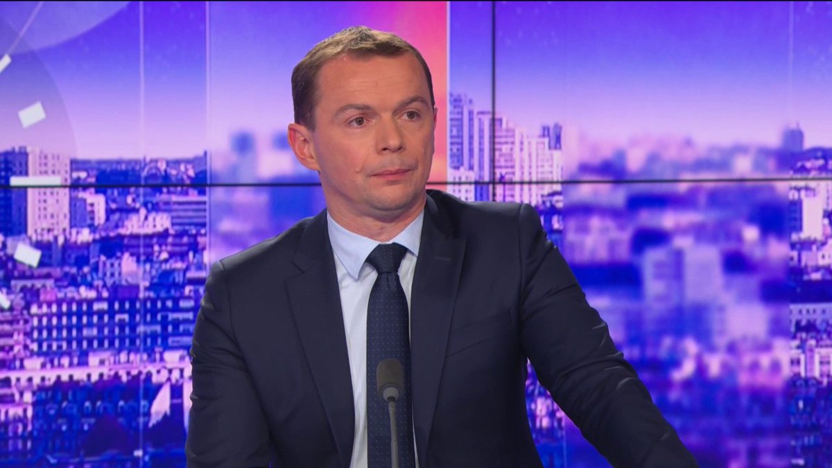 L'AEDpitée 💙💛🌻🌻 tweet media