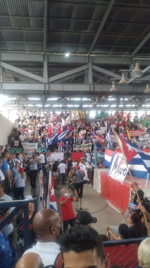 EpagHg's tweet image. Excelente participación de los trabajadores de la #EPAG en la Plenaria por el Primero de Mayo. A la patria, manos y corazón, porque somos #GustoPorLaExcelencia