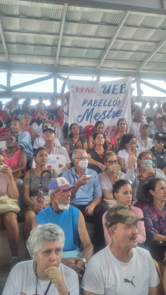 EpagHg's tweet image. Excelente participación de los trabajadores de la #EPAG en la Plenaria por el Primero de Mayo. A la patria, manos y corazón, porque somos #GustoPorLaExcelencia