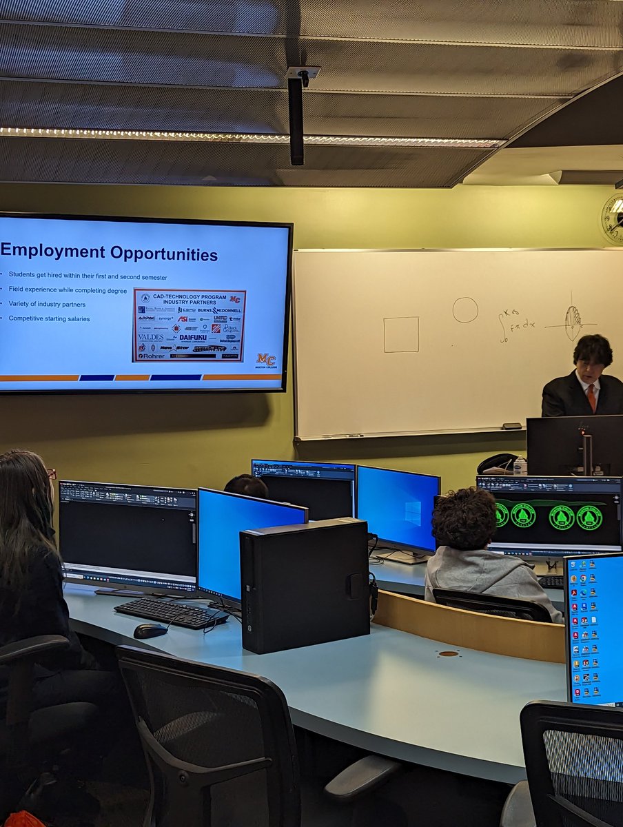 Molly Hamilton tweet media