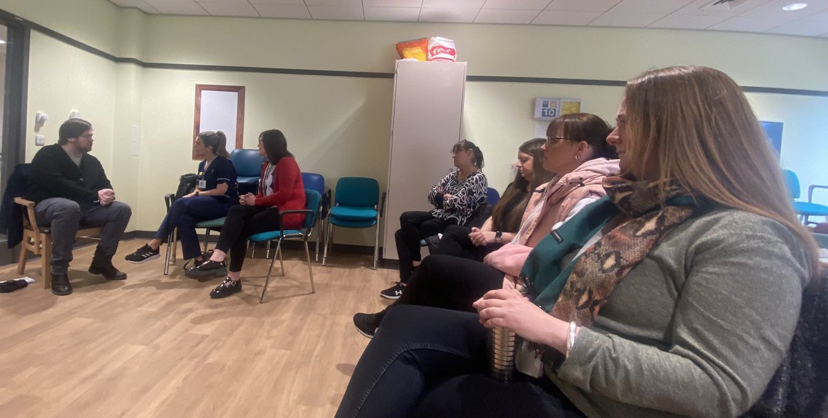 Wonderful discharge without delay simulation session this morning health and social care working together at its best. Learning from each other with our patients at the centre @AnnemargaretbB @JudySte17393697 @NatLeadAHPCYP @scotsimcentre @NHSForthValley respect each other