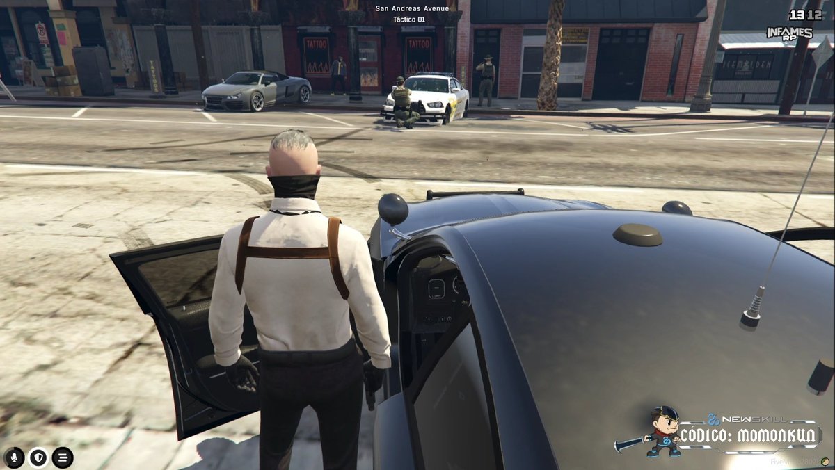 infamesinfor's tweet photo. [🚔] Un robo a tienda de tatuajes atendido por el FBI y BCSO culmino con el asaltante abatido y capturado luego de volcar su auto de huida e intentar agredir a un agente del sheriff https://t.co/QP8Zukt9lG