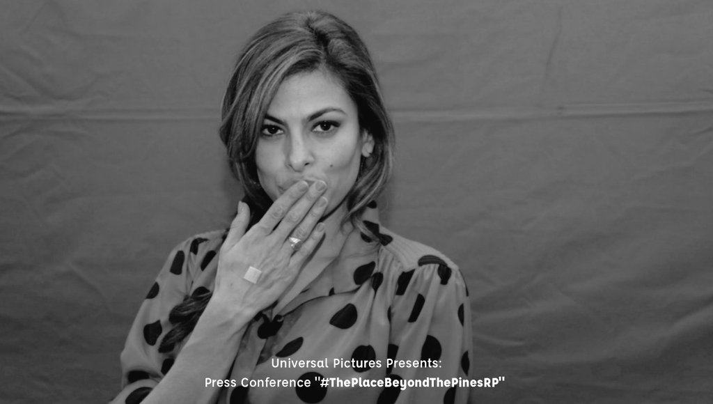 PlaceBeyondRP's tweet photo. 𝖭𝐰Entry | 𝖶𝑒𝖻®: Press Conference!
© #ThePlaceBeyondthePinesRP ⛰️

Cora Bourgeois (@crueldemente) in Los Angeles, CA to kick off the promotional conferences for “𝗧𝗵𝗲 𝗣𝗹𝗮𝗰𝗲 𝗕𝗲𝘆𝗼𝗻𝗱 𝘁𝗵𝗲 𝗣𝗶𝗻𝗲𝘀” https://t.co/R11Dm3CaD7