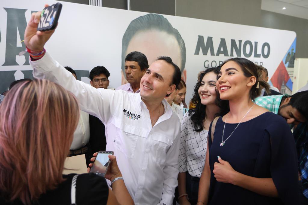 manolojim's tweet photo. Si Dios y la gente con nosotros, ¿quién contra nosotros? 🙏🏻🙌🏻  #PaDelanteCoahuila (2/2) https://t.co/lvujFZeVzX