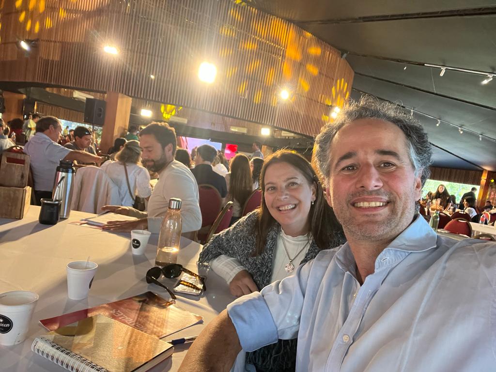 Opción Consultores tweet media