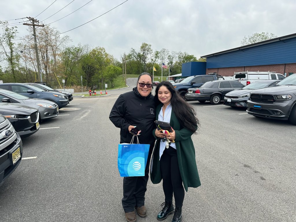 NormfromAtt's tweet photo. Kennia didn’t see them coming ! Another happy client at the Passaic county Dpw ! https://t.co/veerEKVecf
