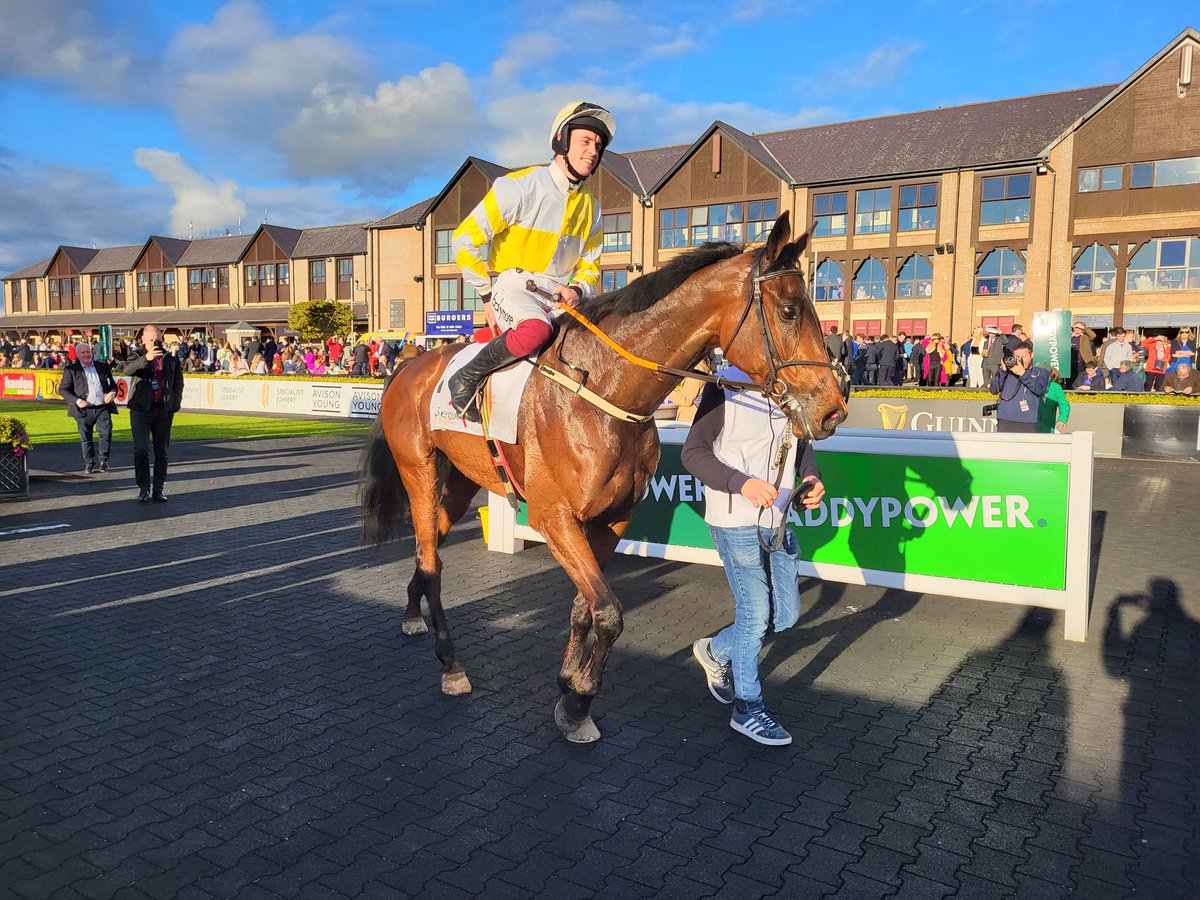 Irishracing.com Live tweet media