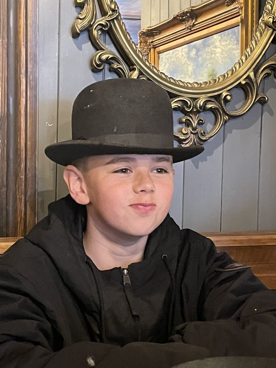 TheLighthouse_S's tweet photo. On the eve of Goth Fest in Whitby our group discussed differences and what they enjoyed. #ThisisAP #steampunk #gothfest #Whitby #culture https://t.co/uLDvoFAhJG