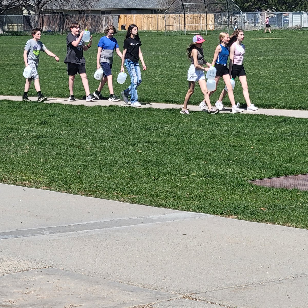 LibertyBSD's tweet photo. Our 6th graders partnered with @vividroots to raise money and awareness of the need for clean drinking water around the globe. What to go 6th graders and all the @LibertyBSD students who brought in their change to raise over $1500! #everythingspossibleBSD https://t.co/jYLCZcZSnw