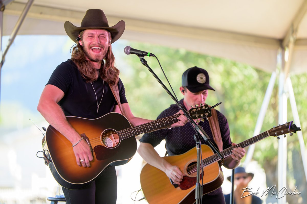 Spent the last few days photographing Live In The Vineyard Goes Country. Such a great event highlighting the talents of up-and-coming country acts while promoting the Napa Valley as a vacation destination.

#visitnapavalley #litvgoescountry