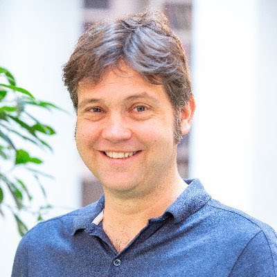 TalkingHEpod's tweet photo. The next @TalkingHEpod #TalkingHE podcast is out next Friday 5th May at 9am, with Professor @paulashwin discussing various aspects of Universities and their role in society today and in the future listen via https://t.co/vk55JohdII ^SV https://t.co/qkm6fi9yLU