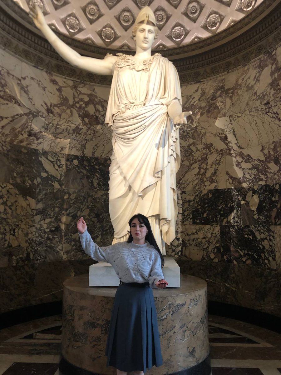 ThFerrier's tweet photo. Athena on earth. @peaulaiteuse https://t.co/R64beDpSEW