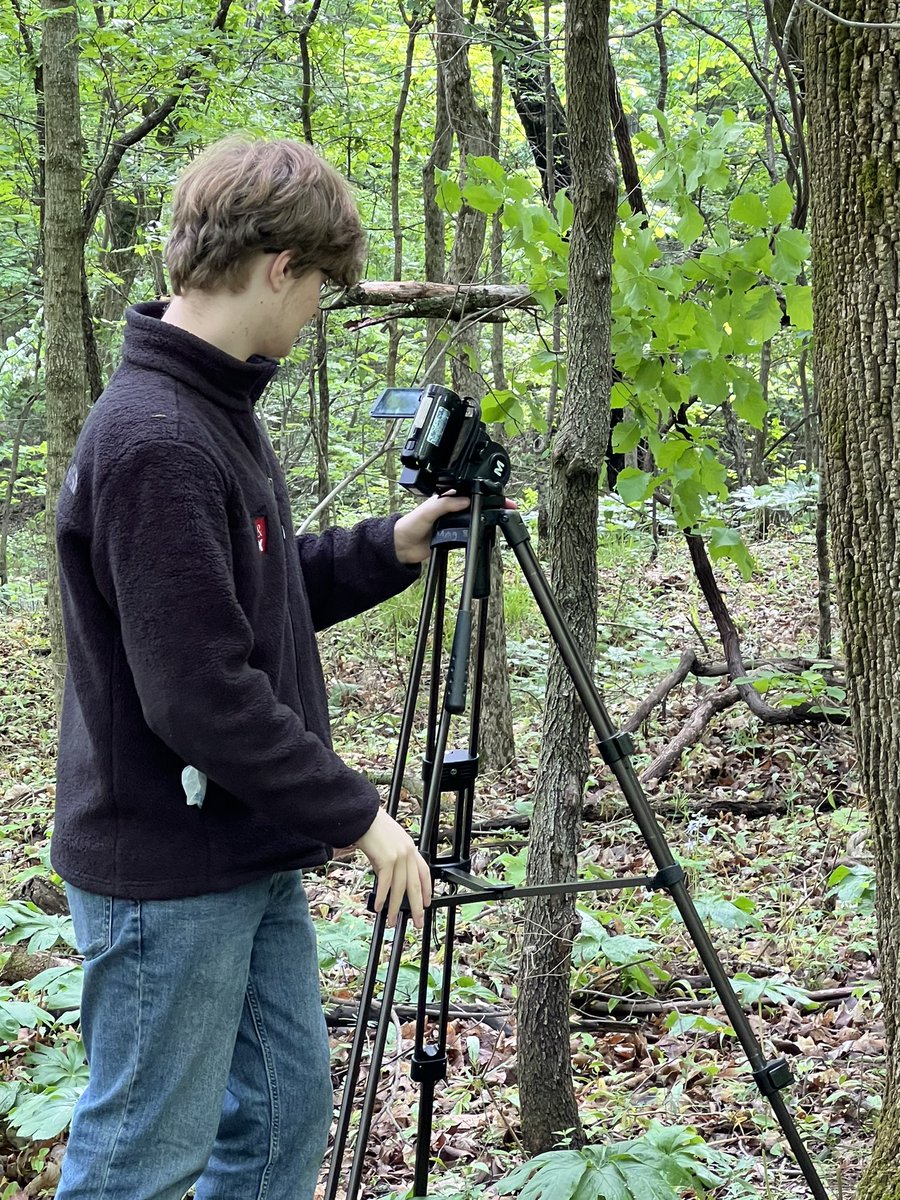 curriculumblog's tweet photo. Mr. Holliday’s Film Students are exploring the outdoors with their class project -
Fayetteville High School
Kessler Mountain
#edchat #OutdoorEd #OneFPS https://t.co/f7fqho5LJp