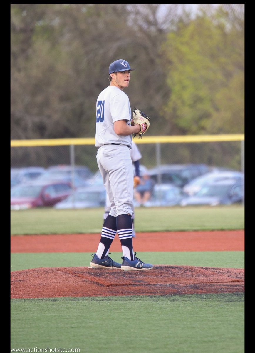 Peyton Bowers was outstanding today vs Blue Springs South.  In his first start 6 innings 0 Earned Runs 8 K’s 1 walk. Owls lose 3-0 and fall to 7-9 on the season. Blue Springs South now 21-3.
#wintheday