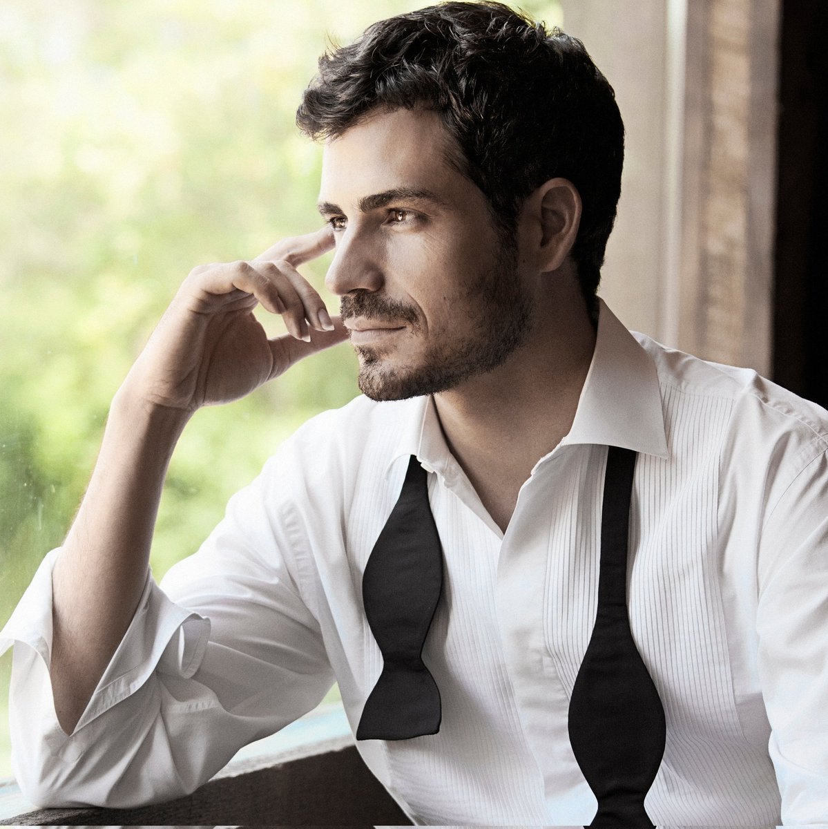 "Merry Christmas Mr. Lawrence": el nuevo sencillo de <a href="/PVillegasGuitar/">Pablo Sáinz-Villegas</a> Descubre el talento del  virtuoso guitarrista español Pablo Sáinz Villegas. ¡Disponible en todas las plataformas! 

youtu.be/gKH-DXKSN-E