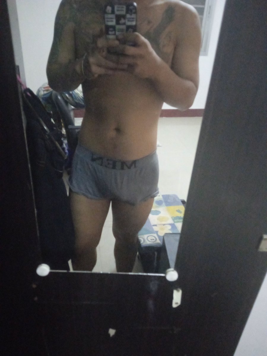 Pond_pp1502's tweet photo. ถ้าจะร้อนขนาดน่ะ. ห้องใครมีแอร์ไปนอนด้วยได้ไหมงับ.🥹
#สมุทรสาคร  #มหาชัย  #กระทุ่มแบ��  #บางบอน5 https://t.co/xMTyFzaaJ1