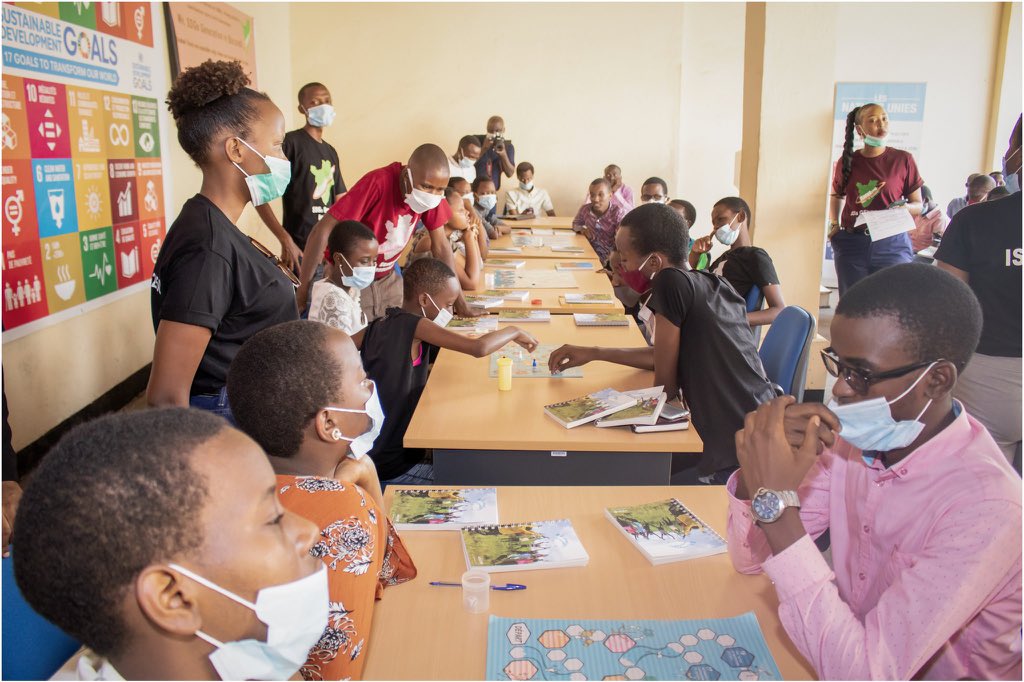 2250Ishaka's tweet photo. The SDGs Games, an effective tool for raising awareness on the #SDGs in a receptive and understanding way towards Adolescents.
Let's use participatory methodology to boost young people’s contribution in the implementation of the #2030Agenda.
#SDGsGame #GoGoals #WeSDGsGeneration https://t.co/I6RHwIq6HQ