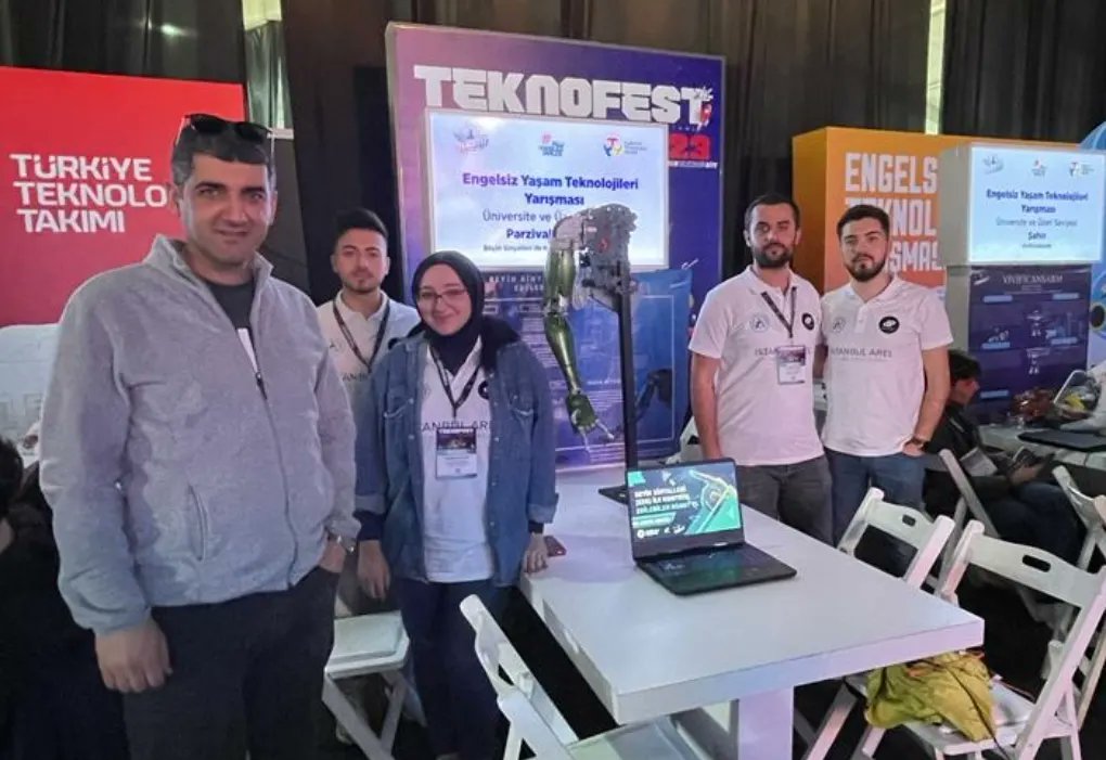 Dünyanın en büyük havacılık, uzay ve teknoloji festivali #TEKNOFEST2023 'te yerimizi aldık. 🚀 <a href="/teknofest/">TEKNOFEST</a> <a href="/arelmedicali/">ArelMed-I</a> 

We are in the world's largest aviation, space and technology festival #TEKNOFEST2023. 🚀