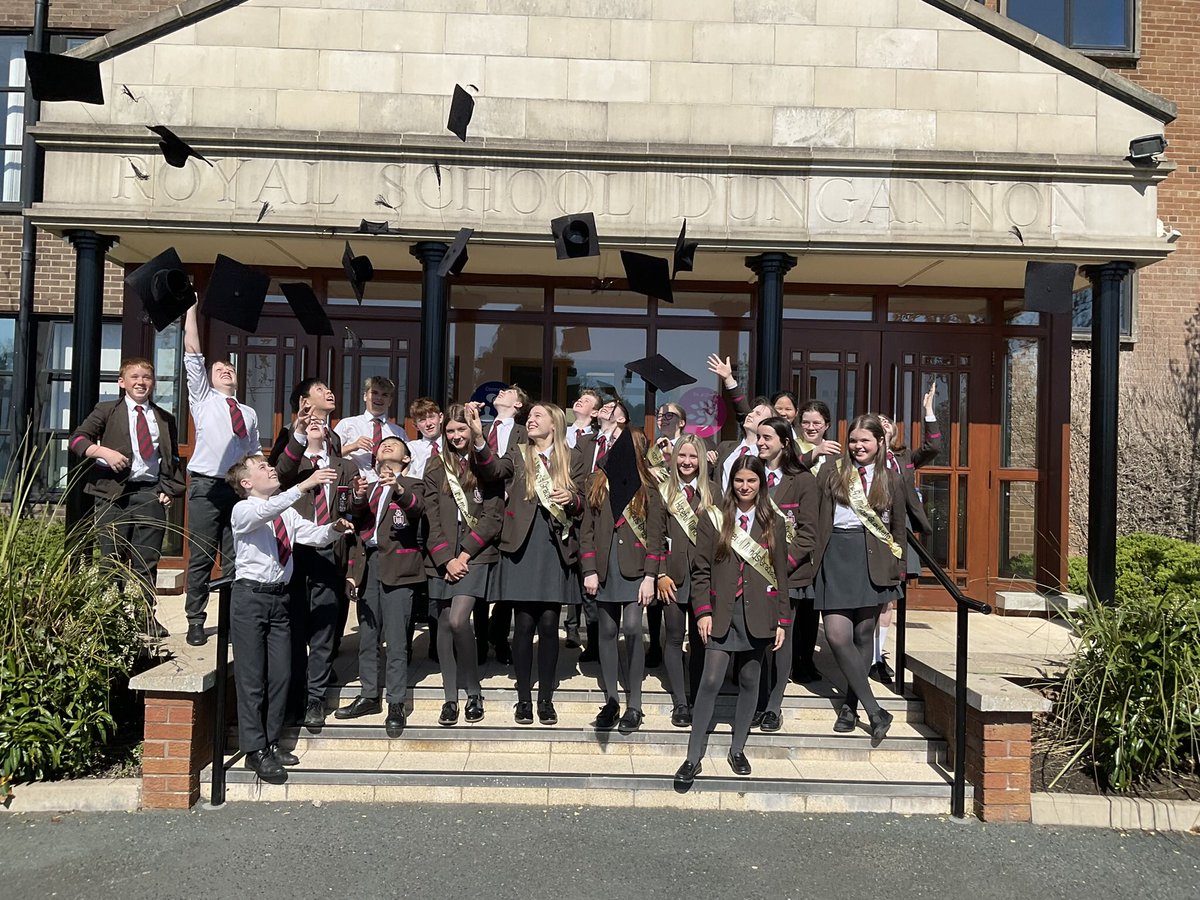 Congratulations 9S on completing your Hopeful Minds training 👏🏻 You were all amazing 🤩 #RSDPastoral