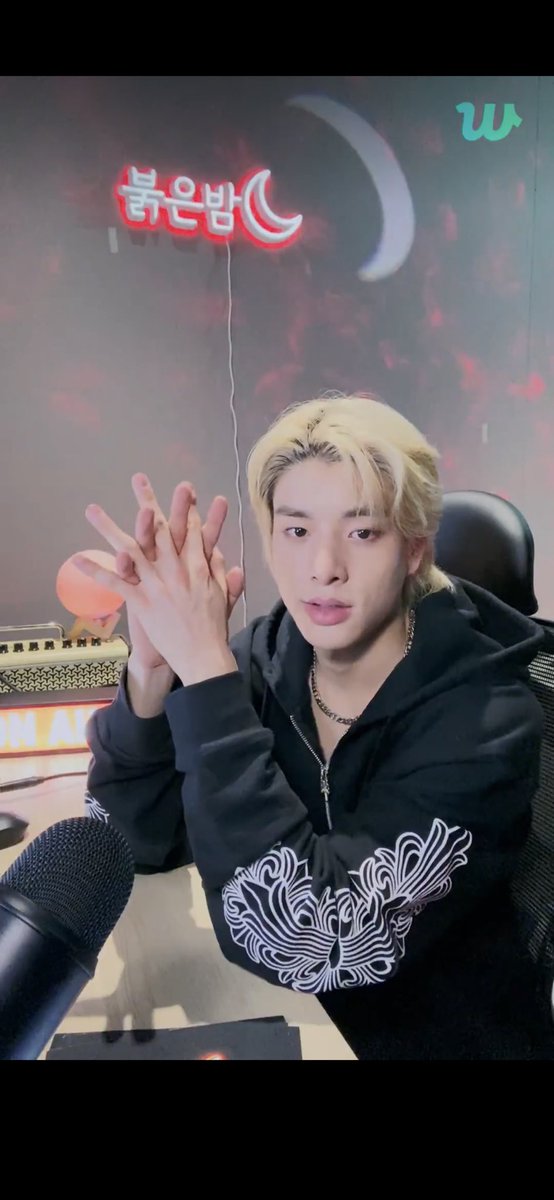 ENHYPEN UPDATES on Twitter "[ENLIVE RECAP 🌟] 230428 “Red Night, DKeu