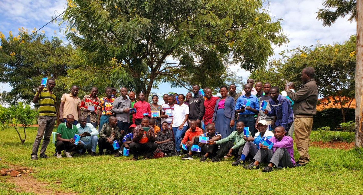 RWN_WomenNet's tweet photo. Ending an empowering 3-day training with village leaders on #GBV prevention and response! Proud of local leaders in @KayonzaDistrict &amp; @Rubavu taking a stand against gender-based violence and working towards a safer and equitable future for community members. https://t.co/mE77sS06wm