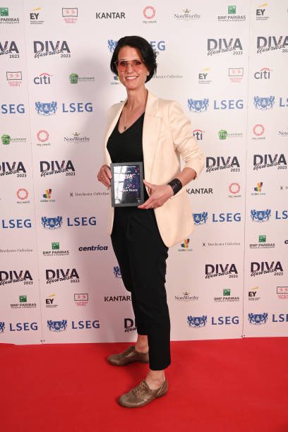 She's literally so iconic! Looking so good! Omg! 😍 x
#HeatherPeace #DivaAwards