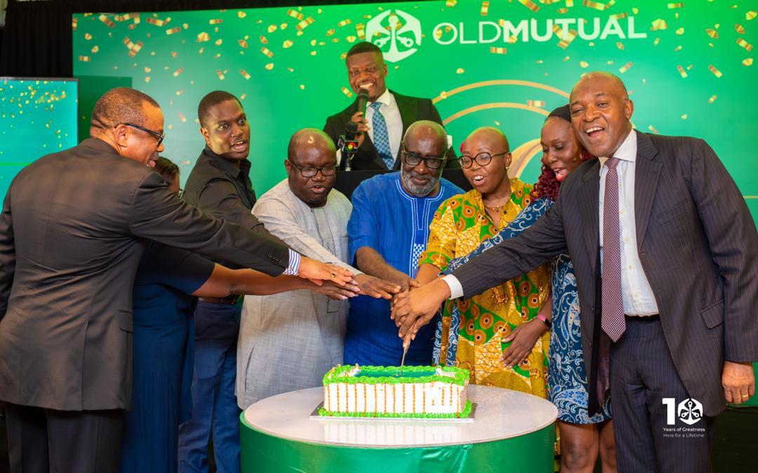 Good evening guys we still celebrating  #OldMutualGhana