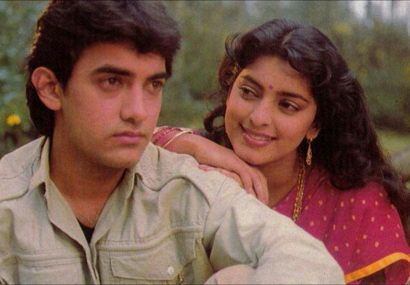 Team_JuhiChawla's tweet photo. Innocence, Sweetness and Cuteness ....
@iam_juhi mam and Aamir Khan Sir on the sets of Qayamat Se Qayamat Tak ..❤️❤️
#AamirKhan #JuhiChawla  #35YearsOfQayamatSeQayamatTak #35YearsOfQSQT https://t.co/CL7Ltpha03
