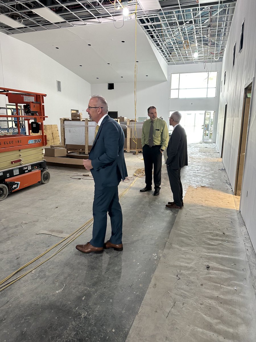 RCCUSD1's tweet photo. It was a pleasure to host the new Illinois State Superintendent Dr. Tony Sanders and the ISBE Chair Dr. Steven Isoye for a tour of the RCCU1 Early Learning Center. The ELC is scheduled for completion in late May and will welcome children in August. ⁦@ISBEnews⁩ https://t.co/h6CVOx5Ipy