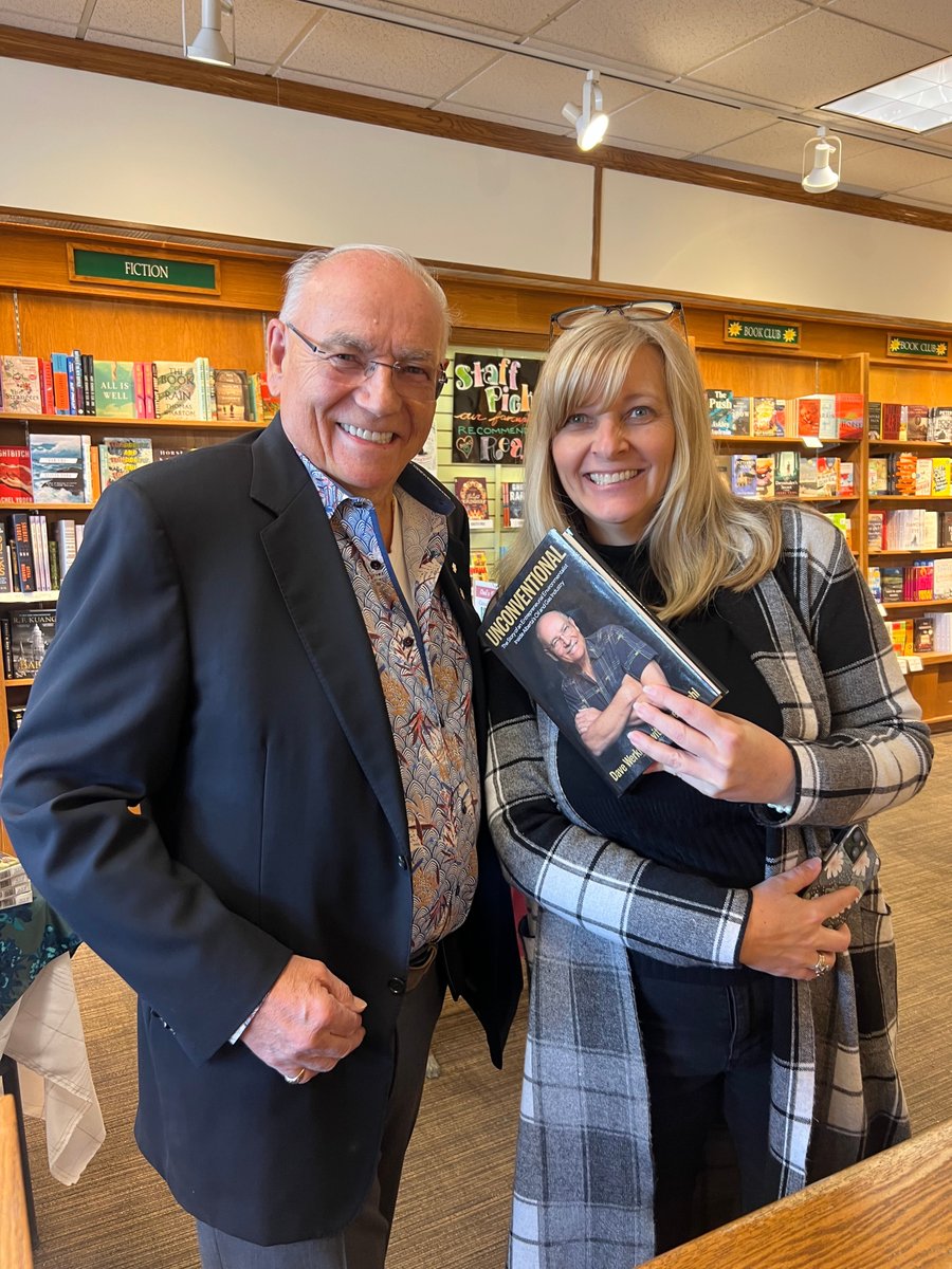 A massive thank you to this wonderful member of my team, Shannon Knutson for all she has done over the last decade. We're wishing Shannon all the best as she moves onto her next venture. 
#thankful #yyc