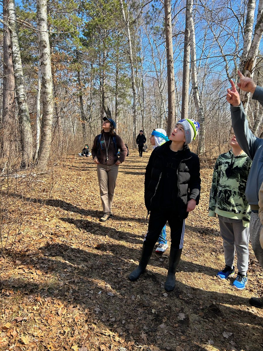 VMSDeepPortage's tweet photo. Survival, the campfire, and Trials of Life were just some of the awesome classes we got to participate in! 🌲⛺️🔥 https://t.co/1MBL7PDqU9