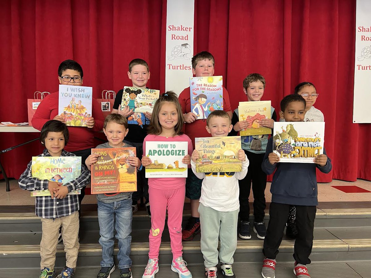 turtlechronicle's tweet photo. Our winners from our #CharlotteAwards raffle. All Shaker Road kids were book reviewers for these bi-annual awards and today we gave away copies donated by our PTA. It’s GREAT to see kids excited about winning a book! #readingturtles https://t.co/rzGWZU32tF