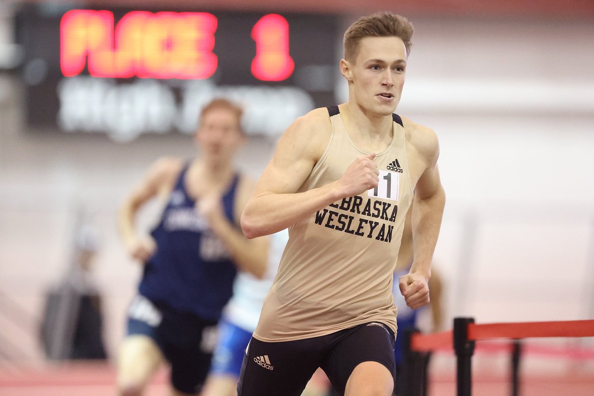 NwuSaac's tweet photo. 🏆Men’s All-Wesleyan Team🏆

🏅SR. Garrett Lenners (@nwutfxc )
🏅JR. Alex Kohler (@NWUMensSoccer )
🏅SO. Peter Lash (@NWU_Basketball )
🏅FR. Burke Lauseng (@NwuSwimming ) https://t.co/74hJnU4stm