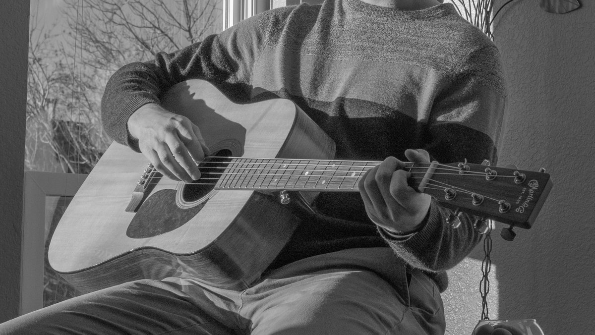 Spencer__Rick's tweet photo. Guitar player
.
.
.
.
.
#guitar #guitarist #playguitar #writemusic #writingmusic #songwriter #musicianstyle #blackandwhite #bnwphotography #selfportrait #artist #loveandloss #spencerrick https://t.co/vBZhY78mAL