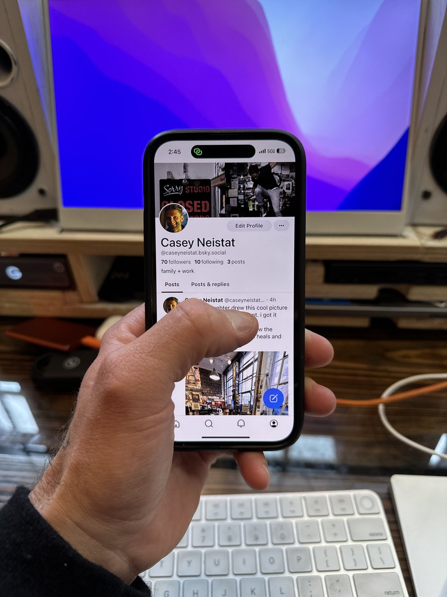 Casey Neistat tweet media