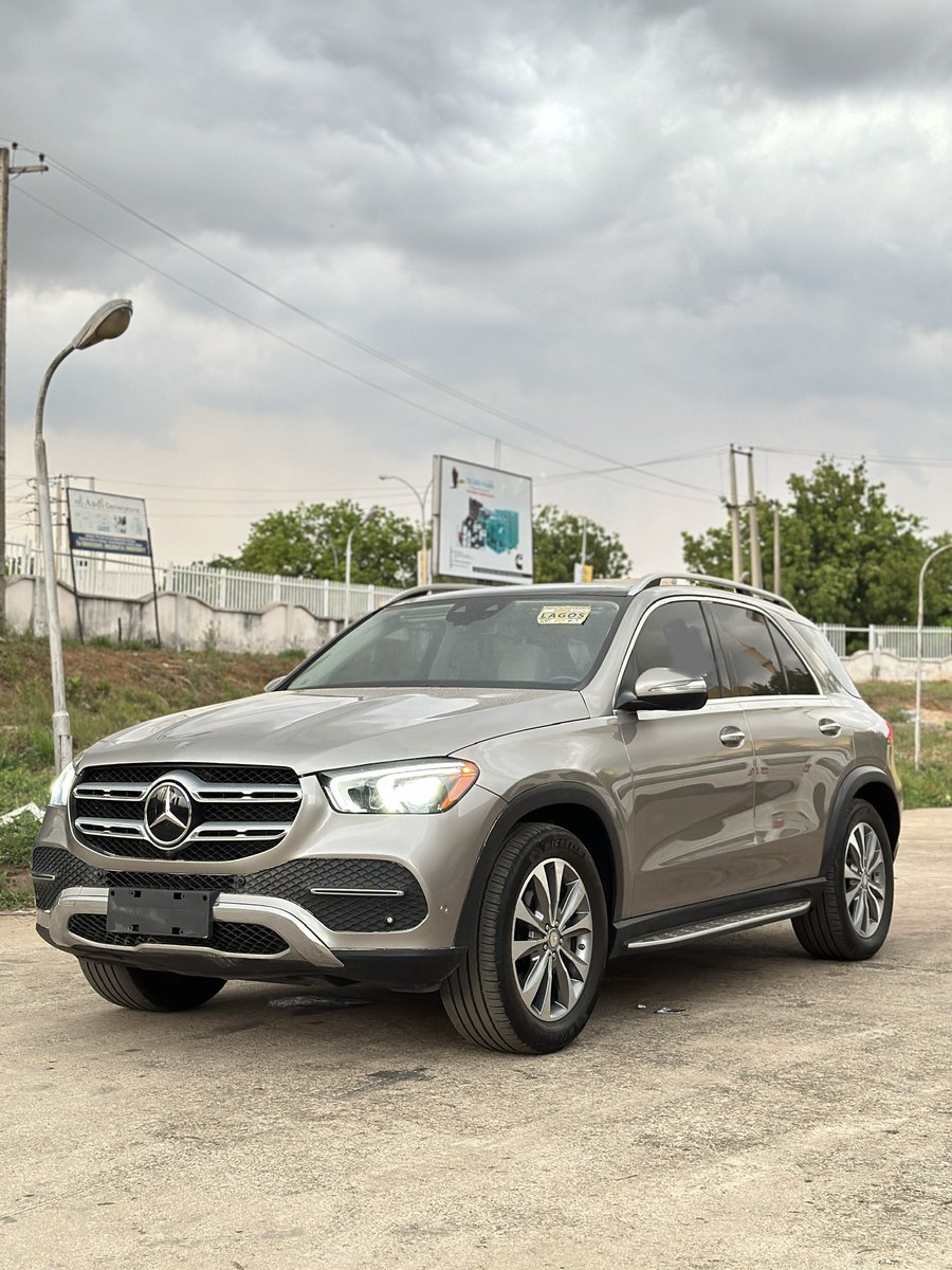 WutaMotorsNG's tweet photo. Foreign Used Mercedes Benz GLE350 🔥🔥
Year: 2022
Custom duty: Paid
Price: N63M 
Location: Abuja
Call/WhatsApp 08056139710 https://t.co/QQasEmG2IJ