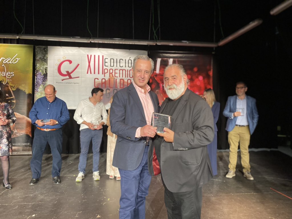 🍷 Tinto joven <a href="/BSinforiano/">Bodegas Sinforiano</a> Sinfo Roble 2019
🍷 Tinto crianza #BodegasMuseum Numerus Clausus 2019
🍷 Distinción Especial <a href="/JavierPerezARGI/">Javier Pérez Andrés</a> 

#CelébraloConCigales