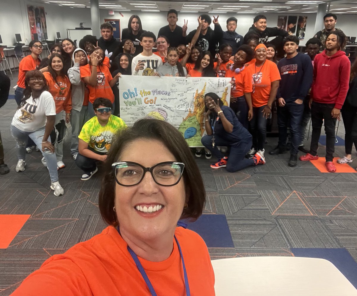 Homestead Senior High’s  College Bound Class of 2023! #BroncoPride ⁦<a href="/HomesteadSHS/">Homestead Senior High School</a>⁩ ⁦<a href="/luisasantosd9/">School Board Member Luisa Santos</a>⁩