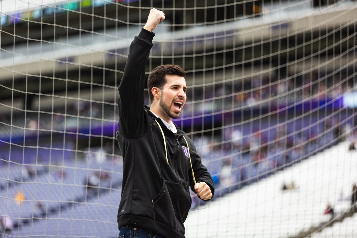 huskyband's tweet photo. Photos from the 2023 Spring Preview are here!! 

We had a great time hosting all of the Juniors and Seniors for the day, thank you for joining #TheLoyalBand on Montlake!

Full album: https://t.co/3T5GZYCuoB

#GoHuskies https://t.co/P9CKY4H2rS